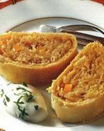 Штрудель с квашеной капустой