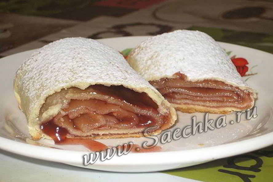 Рецепт штруделя с творогом и вишней