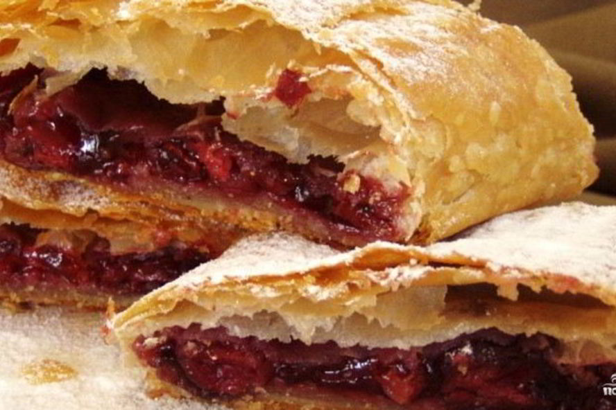 Рецепт штруделя с вишней из теста фило