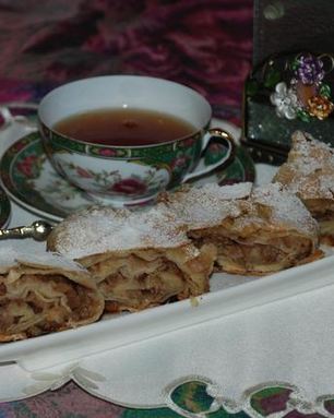 Штрудель с яблоками Воскресный