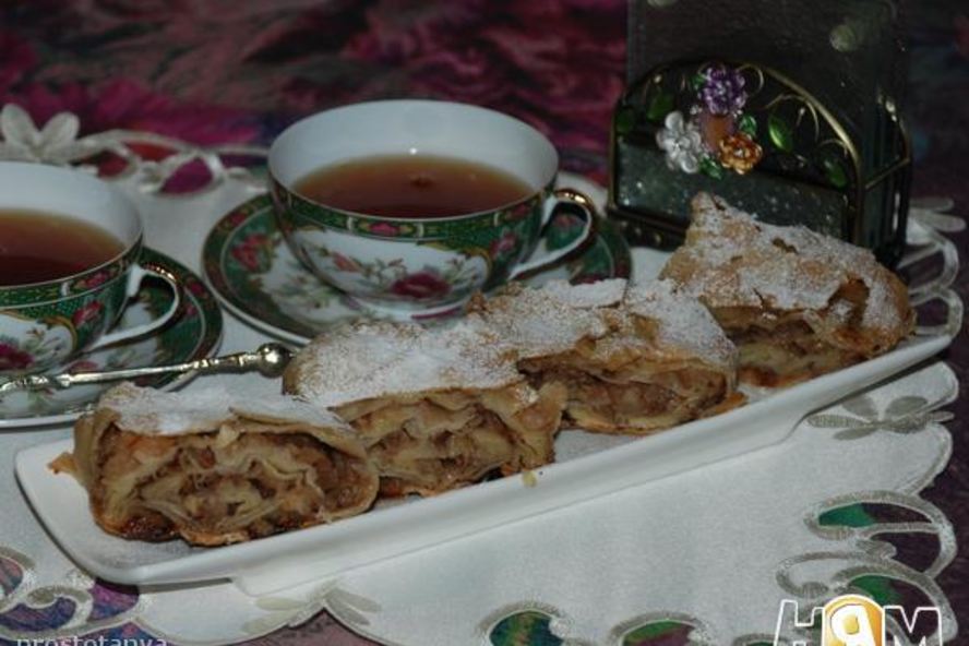 Рецепт штруделя с яблоками воскресный