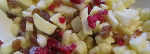 штрудель яблочный с изюмом и малиной. Шаг 4