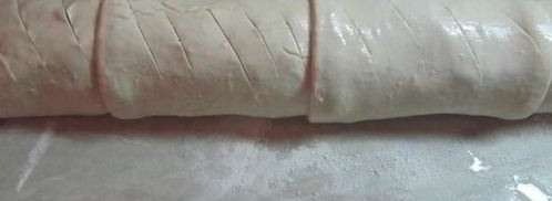 штрудель яблочный с изюмом и малиной. Шаг 7