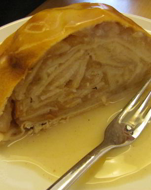 Венский яблочный штрудель