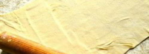 яблочный штрудель из слоеного бездрожжевого теста. Шаг 4