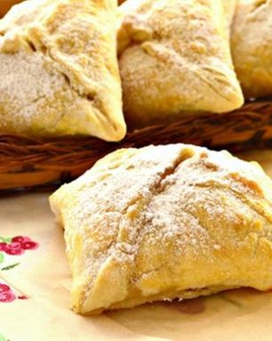 Слойки с бананами