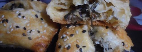 слойки с сыром и морской капустой. Шаг 8