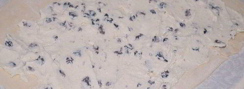 слойки с творожной начинкой и изюмом. Шаг 3