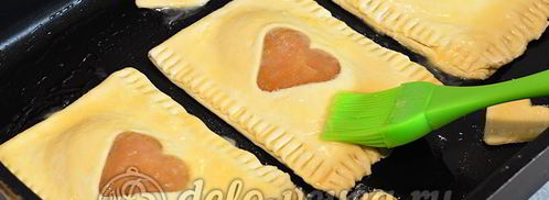 слойки с яблочным пюре. Шаг 9