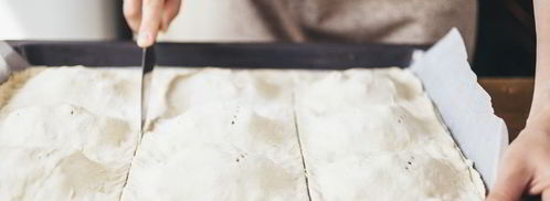 слойки с яйцом и зеленью. Шаг 12