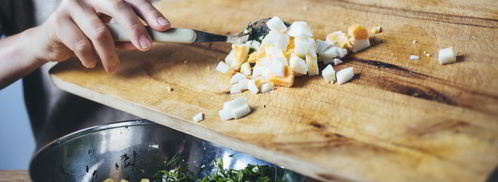 слойки с яйцом и зеленью. Шаг 5