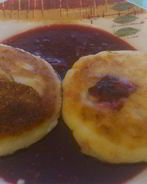 Сырники с клубничным соусом