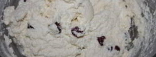 сырники с вишней. Шаг 3