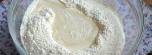 простое бездрожжевое тесто для пиццы. Шаг 3