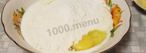 жидкое тесто на кефире и сметане. Шаг 5