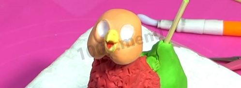 петух из мастики для торта. Шаг 9