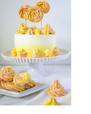 Шоколадный торт с кремом из экзотических фруктов