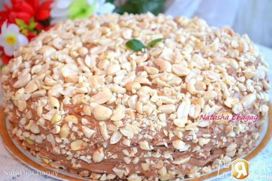 Рецепт шоколадного торта с орехами