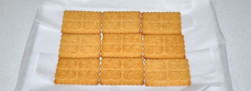 торт без выпечки из печенья с кремом. Шаг 3