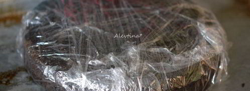 торт шоколадный с клубникой в шоколаде. Шаг 12