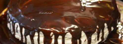 торт шоколадный с клубникой в шоколаде. Шаг 18