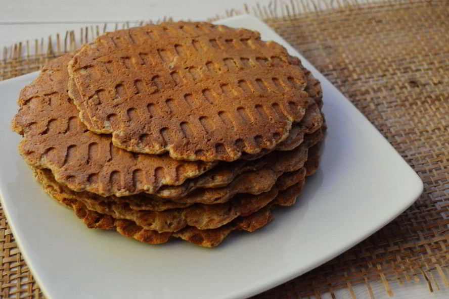 Рецепт диетических клубничных вафель