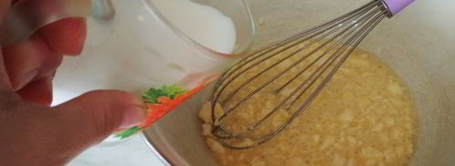 мягкие вафли с яблоком и курагой. Шаг 3