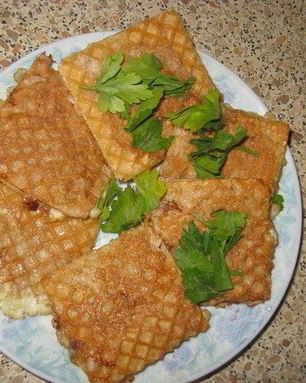 Снова вафли, теперь с мясом