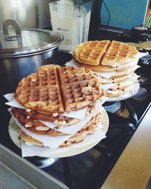 Вафли в электровафельнице