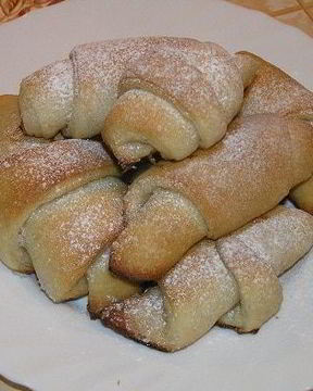 Ванильные рулетики на хмелевой закваске