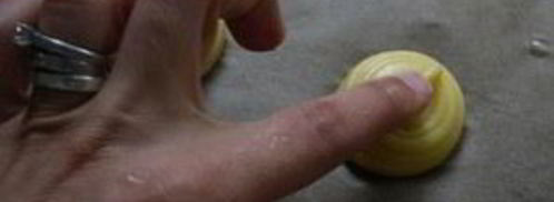 профитроли с шоколадным соусом. Шаг 5