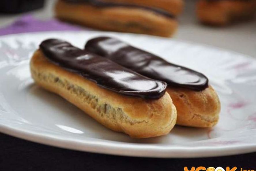 Рецепт шоколадных пирожных эклеров с заварным кремом