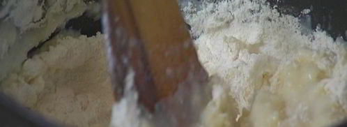 эклеры с начинкой из творога и зелени. Шаг 7