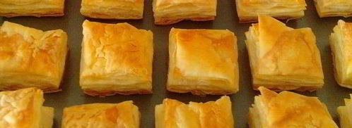 закусочные слойки с крабовым мясом, сливочным сыром и зеленью. Шаг 11