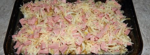 картофельная запеканка с колбасой. Шаг 8