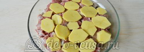 картофельная запеканка с мясом и грибами. Шаг 3