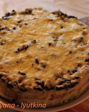 Запеканка картофельная с грибами и ветчиной