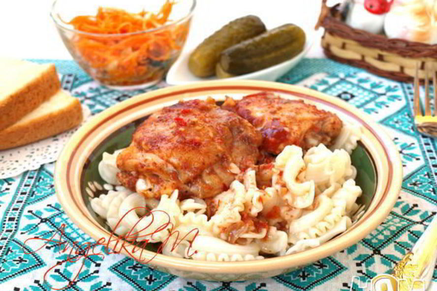 Рецепт куриных бедрышек запеченных с аджикой