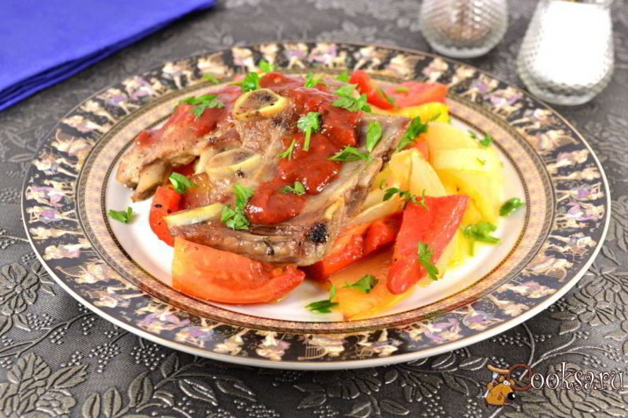 Рецепт обжаренных свиных ребрышек с аджикой и овощами al dente