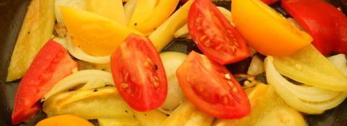 обжаренные свиные ребрышки с аджикой и овощами al dente. Шаг 5