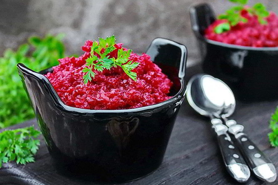 Рецепт острой аджики из свеклы на зиму