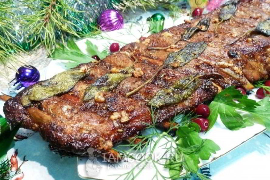 Рецепт свиных ребрышек с сухой аджикой и шалфеем