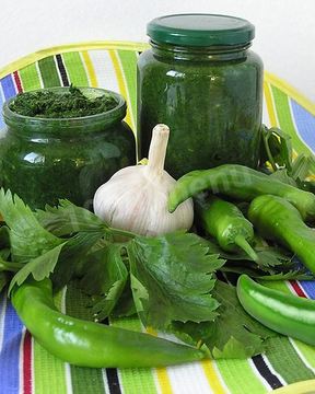 Зеленая аджика пальчики оближешь на зиму