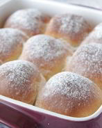 Бухтели с абрикосовым джемом