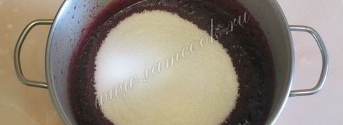 джем из черной смородины. Шаг 7