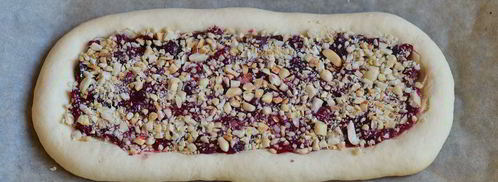 песочные полоски с джемом и орехами. Шаг 7