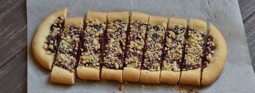 песочные полоски с джемом и орехами. Шаг 9