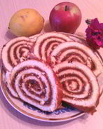 Рулет с яблочным джемом