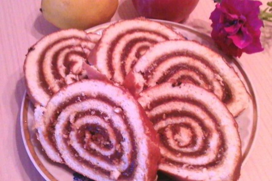 Рецепт рулета с яблочным джемом