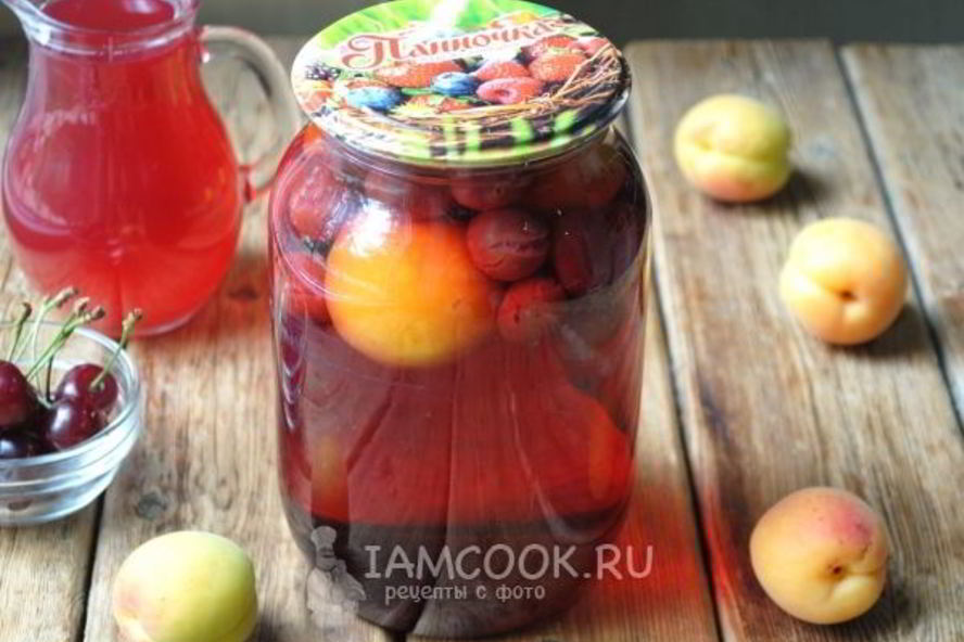 Рецепт абрикосово-вишневого компот на зиму